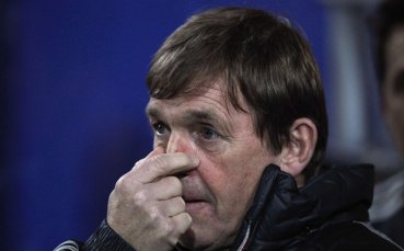 Жерар Улие: Оставете Далглиш поне за още един сезон