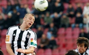 Иван Иванов и Партизан отпаднаха от Звезда за купата