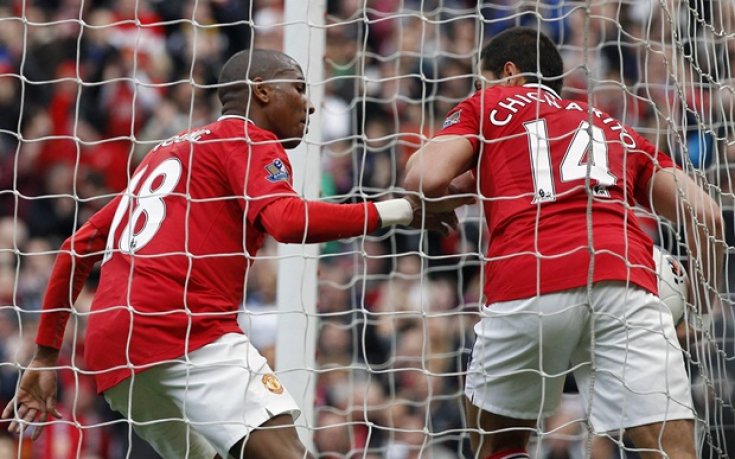 ВИДЕО: Юнайтед запази интригата за титлата жива, Бербатов с игра 11 минути