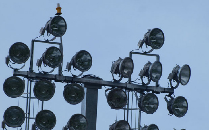 СНИМКИ: 178 лампи ще осветяват Лудогорец Арена