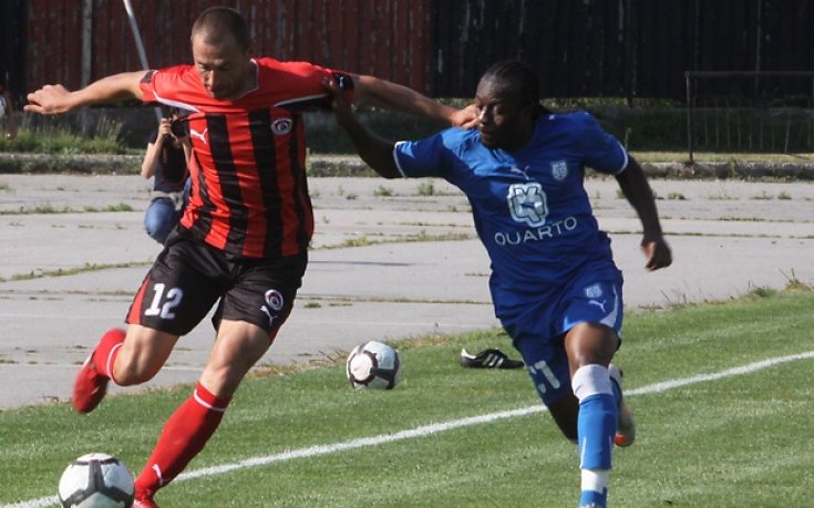 Черноморец стъпи накриво срещу Локо София