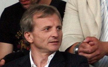 Посредникът на Ганчев мислил дни, преди да каже на „червенобузестия”