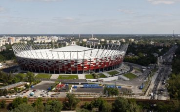 Строители ще блокират Националния стадион във Варшава за откриването на Евро 2012