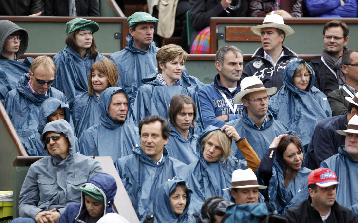 Дъжд прекъсна мъжкия финал на Ролан гарос