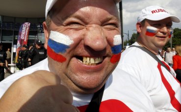 ВИДЕО: Полша се оплака заради плаката 