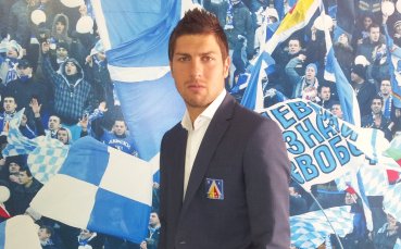 СНИМКИ: Левски заминава за Сараево с елегантни костюми