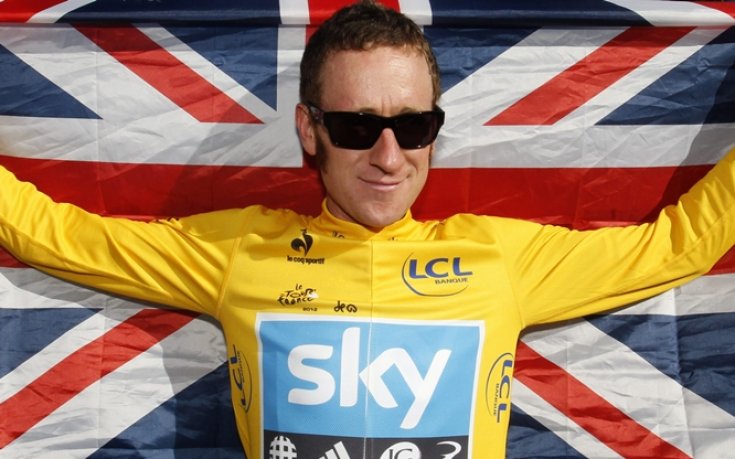 Кралица Елизабет II поздрави Брадли Уигинс