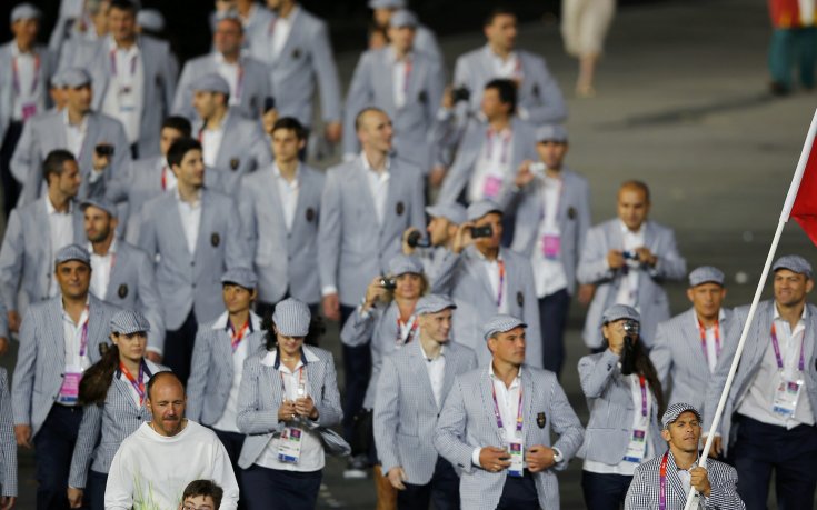 Волейболистите ни намериха начин да се разнообразят на откриването