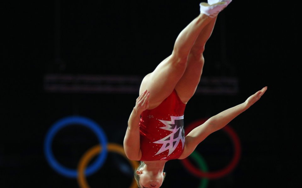 Канадка е новата олимпийска шампионка в скоковете на батут