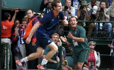 Мъри най-сетне дочака своя миг, грабна златото след як бой над Федерер