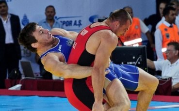 Елис Гури започва срещу румънец в Лондон