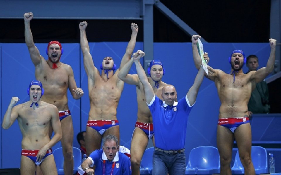 Сърбия се класира за полуфиналите в турнира по водна топка