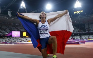 Чехкиня защити титлата си на копие