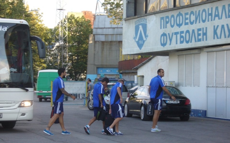 Левски се засече с Кипър, мести се в Драгалевци за една тренировка
