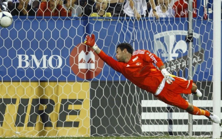 Лион отряза Тотнъм за Уго Лорис