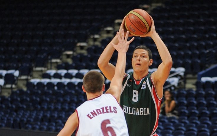 ВИДЕО: Слаб край на силно Европейско за юношите, простиха се със Световното