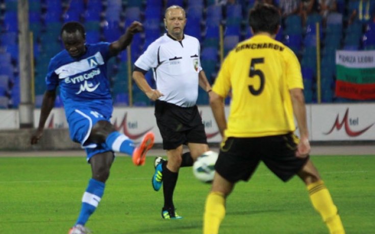 Ройтерс: Карвальо мисли да напусне Левски заради расистки обиди от собствените фенове