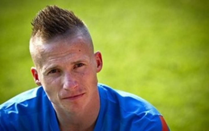 Ясен е номерът на новия ляв бек в Юнайтед