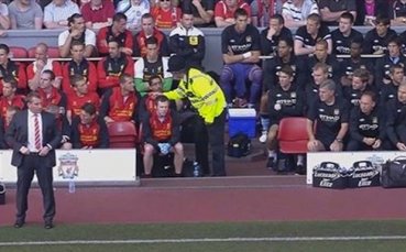 Жената на Лейва помоли полицай да разбере колко сериозна е травмата му