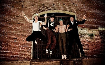 Red Hot Chili Peppers в София