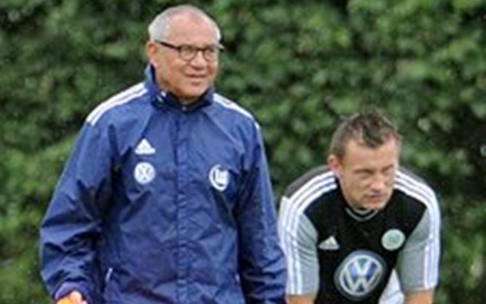Треньорът на Волфсбург: Нашите бразилци си подават само помежду си