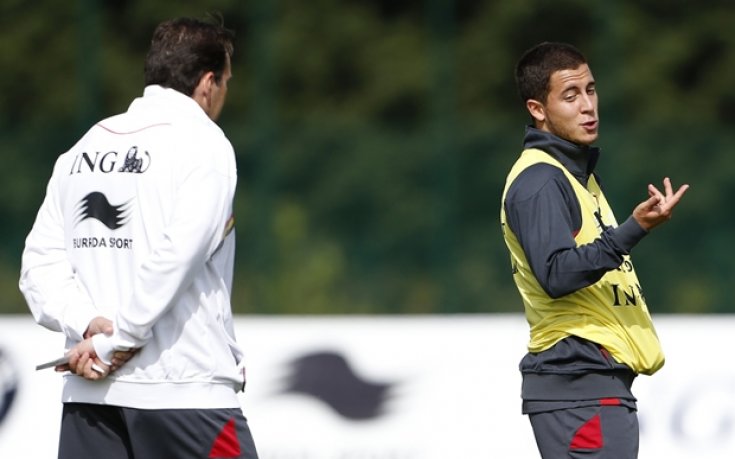 Шеф в белгийския футбол поиска от националния селекционер да срита Азар отзад