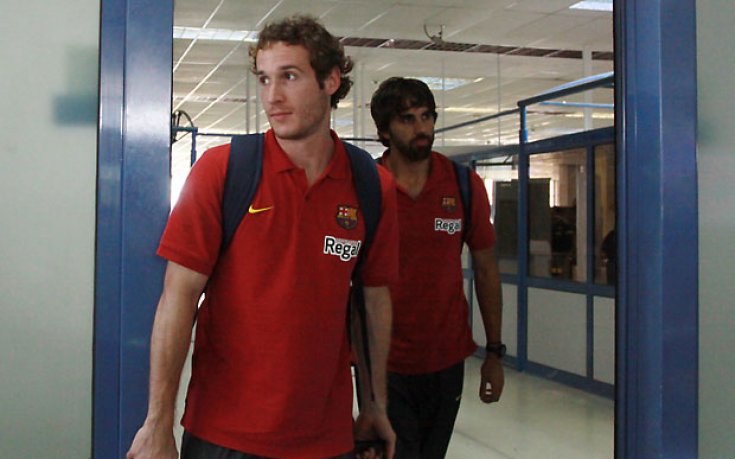 СНИМКИ: Барселона финтира журналистите в София, Наваро забрави английския