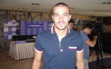 Ники Дюлгеров подписа с Локо Пд до края на сезона