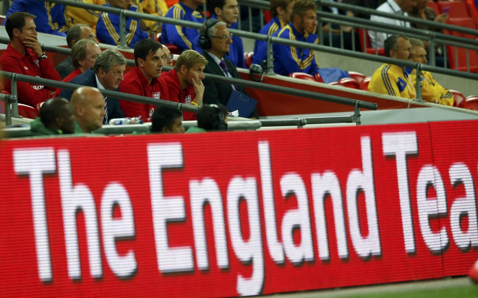 Англия играе контроли срещу Бразилия и Ейре