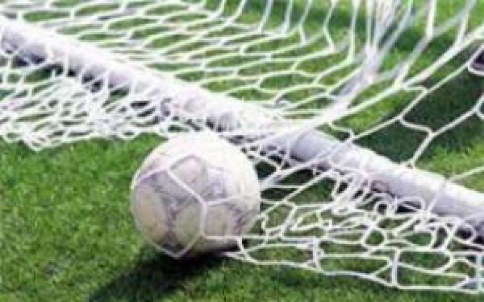 Ботев падна с 0:3 от Локо Пд при набор 2000