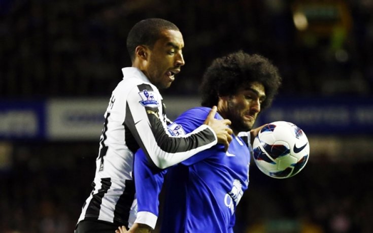 ВИДЕО: Съдия и Нюкасъл спряха Евертън за тройката