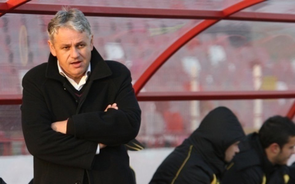 Миньор прие оставката на Стойчо Стоев, Николай Тодоров пое отбора