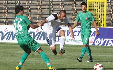 Оперират Чалъков във вторник, първата операция струва 3000 лева