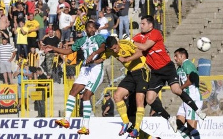 СНИМКИ: Берое се съвзе и спечели дербито на Тракия срещу Ботев