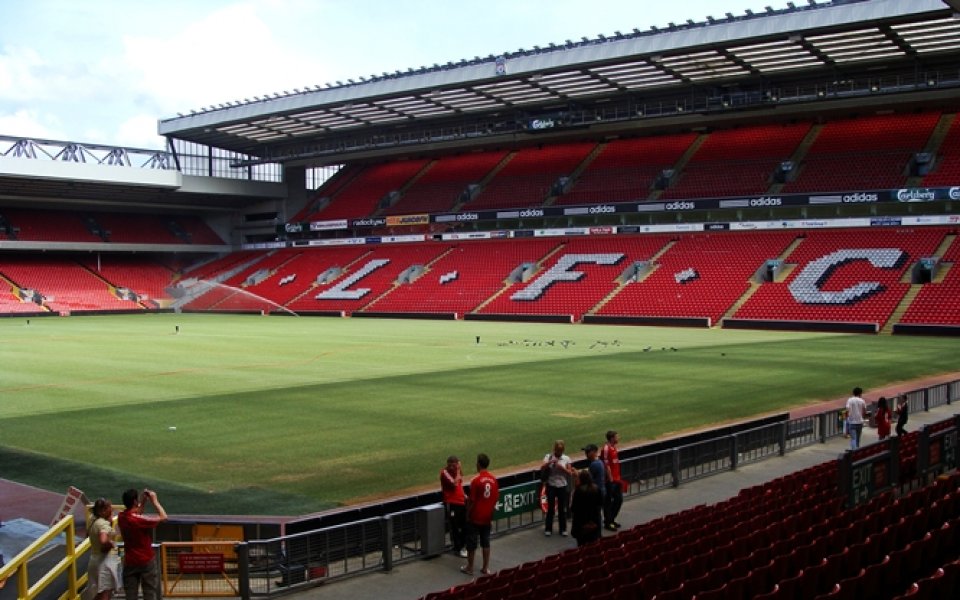 Ливърпул дава 150 милиона паунда и Анфийлд ще стане за 60 000 зрители