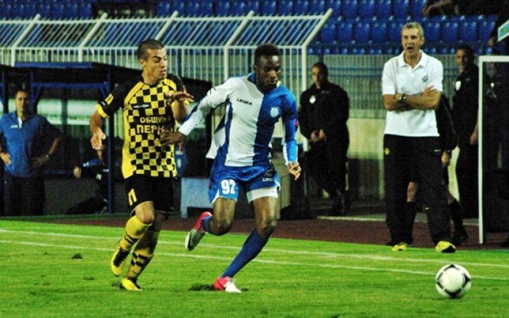 СНИМКИ: Черноморец спечели първи три точки и остави Миньор на дъното