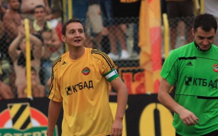 Ботев Пд започна седмицата, Караславов тренира индивидуално