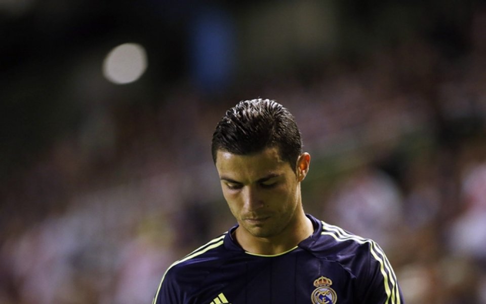 Роналдо все още не е в топ 10 на най-скъпоплатените футболисти