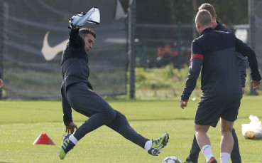 Карик и Валенсия не тренират с Юнайтед