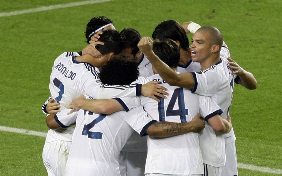 Манчестър Юнайтед и Реал Мадрид са на първо място по продажба на фланелки