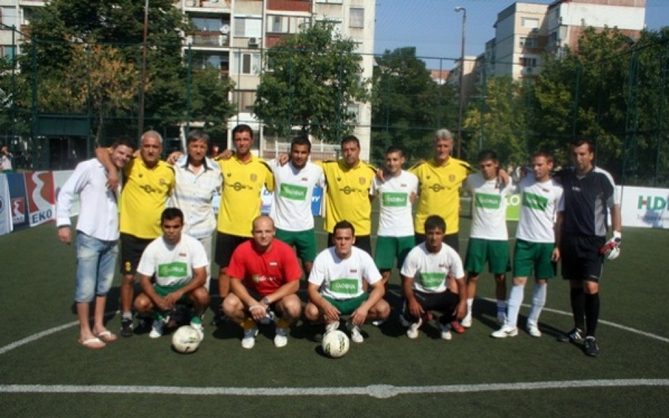 България запази шансове за четвъртфиналите на Мондиал 2012 в Мексико