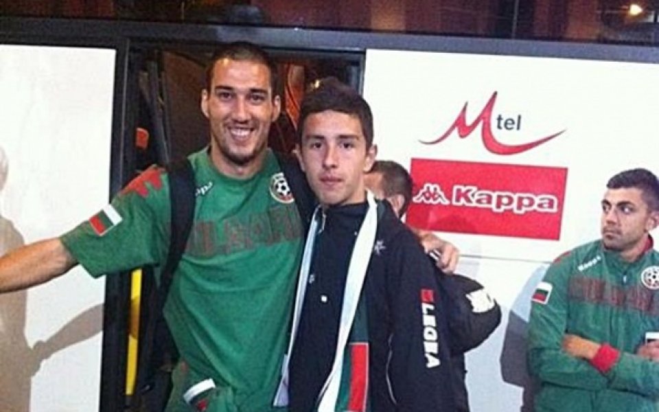 Невероятно: В Дания се уплашиха от момчетата, подаващи топките в България