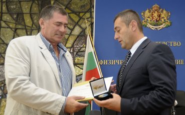 ИААФ оцени високо помощта на Свилен Нейков за Световното по полумаратон