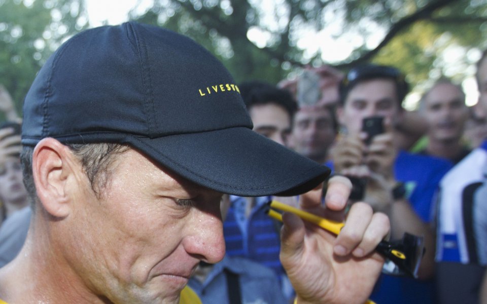 Бивш съотборник на Ланс Армстронг призна, че е взимал допинг