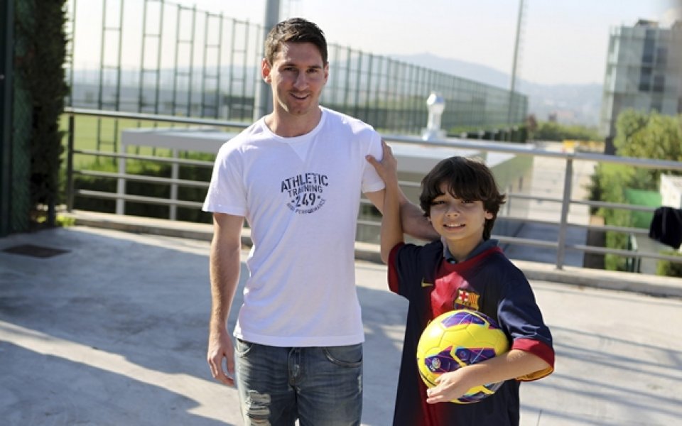 Барселона предлага нов договор на Меси