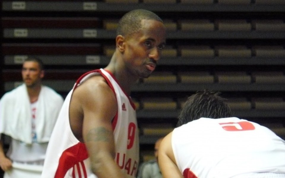 Американец с бг паспорт със силен мач в Евролигата