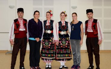 Арвидсон и Корне впечатлени от българския фолклор