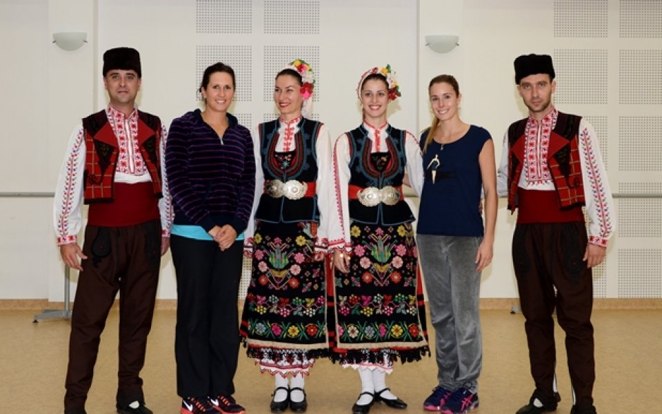 Арвидсон и Корне впечатлени от българския фолклор