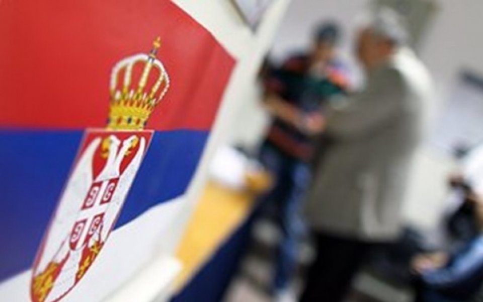 Сръбската полиция повдигна обвинения срещу футболисти и фенове