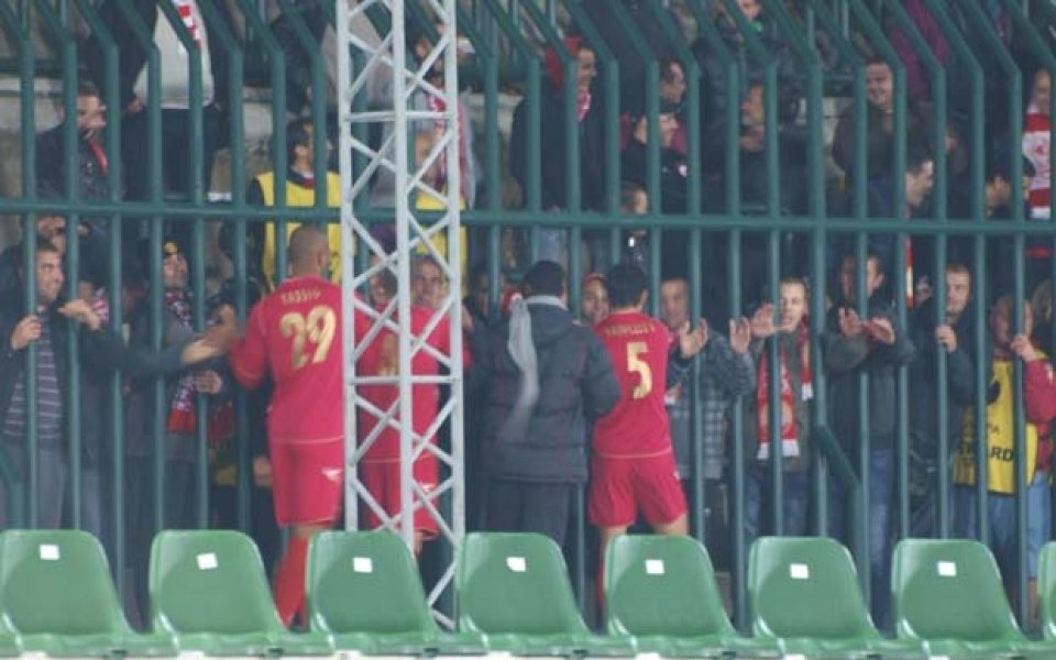 ЦСКА ще трябва да плати 1000 лева за хвърлени предмети